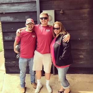 Meet your Posher, Quinton